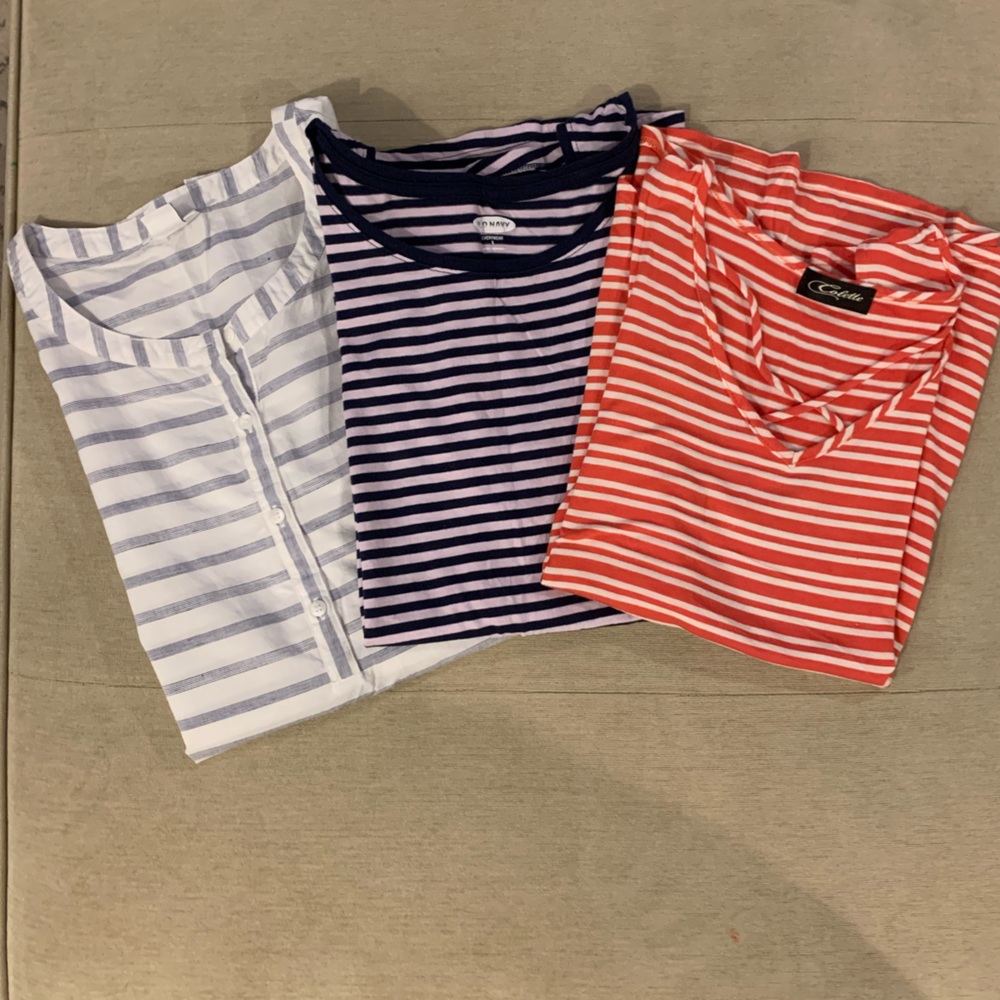 3 women’s striped sleeveless tops